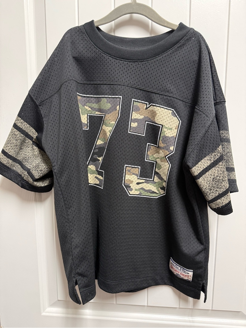 GAP Black Jersey Top with Camo '73' Graphic